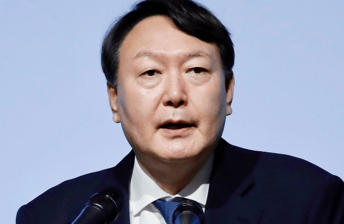 皇冠信用网账号申请_想拖中国下水?尹锡悦拿62页“证据”皇冠信用网账号申请,被中方反将一军,美军也紧急解释