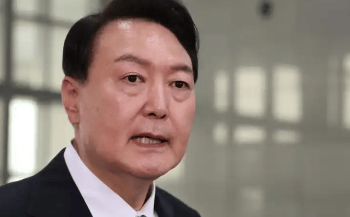 皇冠信用网账号申请_想拖中国下水?尹锡悦拿62页“证据”皇冠信用网账号申请,被中方反将一军,美军也紧急解释