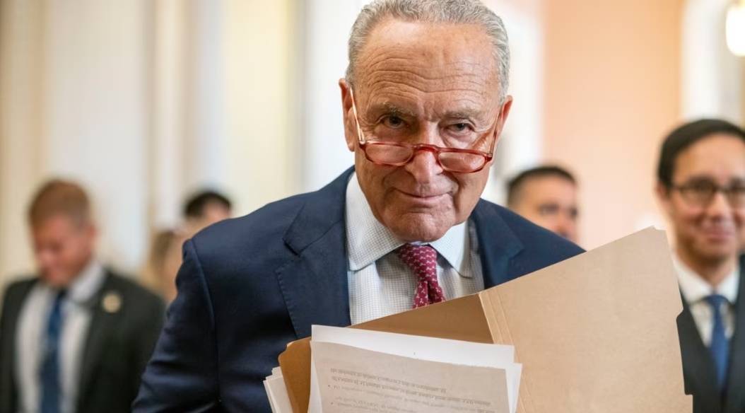 怎么开通皇冠信用网盘口_美参议院少数党领袖:特朗普的关税政策是“历史上最愚蠢贸易战”