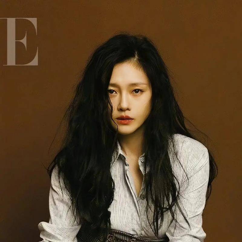 皇冠会员如何申请_大S微信朋友圈签名曝光:死亡是必然的