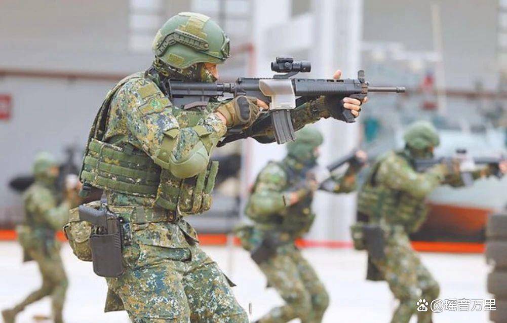 世界杯皇冠信用代理_“台湾牌”失效!特朗普:不能和中国硬碰硬世界杯皇冠信用代理,希望在100天内访华