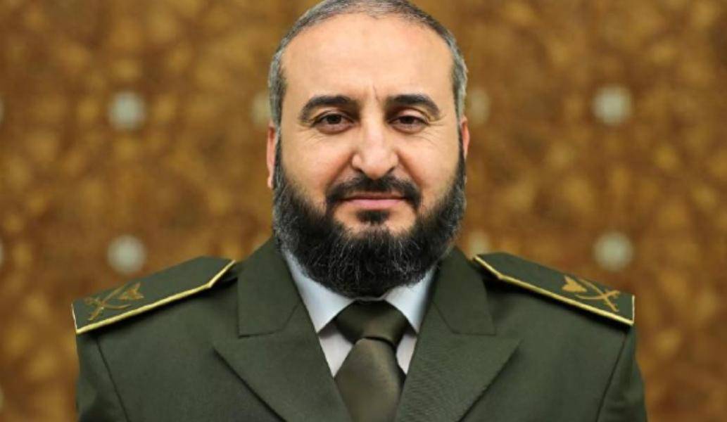 皇冠信用网出租足球_叙当局想方设法皇冠信用网出租足球,要“拽”阿萨德回国!不惜给普京开出天价好处