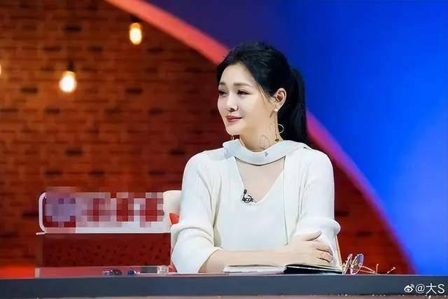 世界杯女子足球赛直播_今日凌晨世界杯女子足球赛直播,大S妈首度发文回应女儿去世