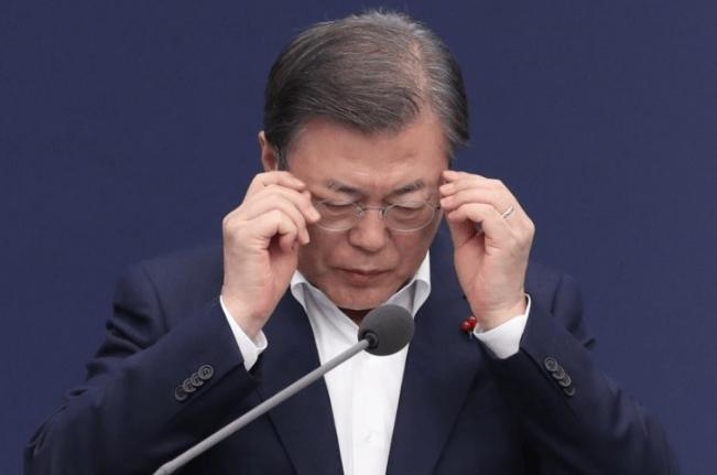 信用网怎么注册_韩国一夜变天!尹锡悦逼中国买单信用网怎么注册,中方走了步妙棋,文在寅被迫出山