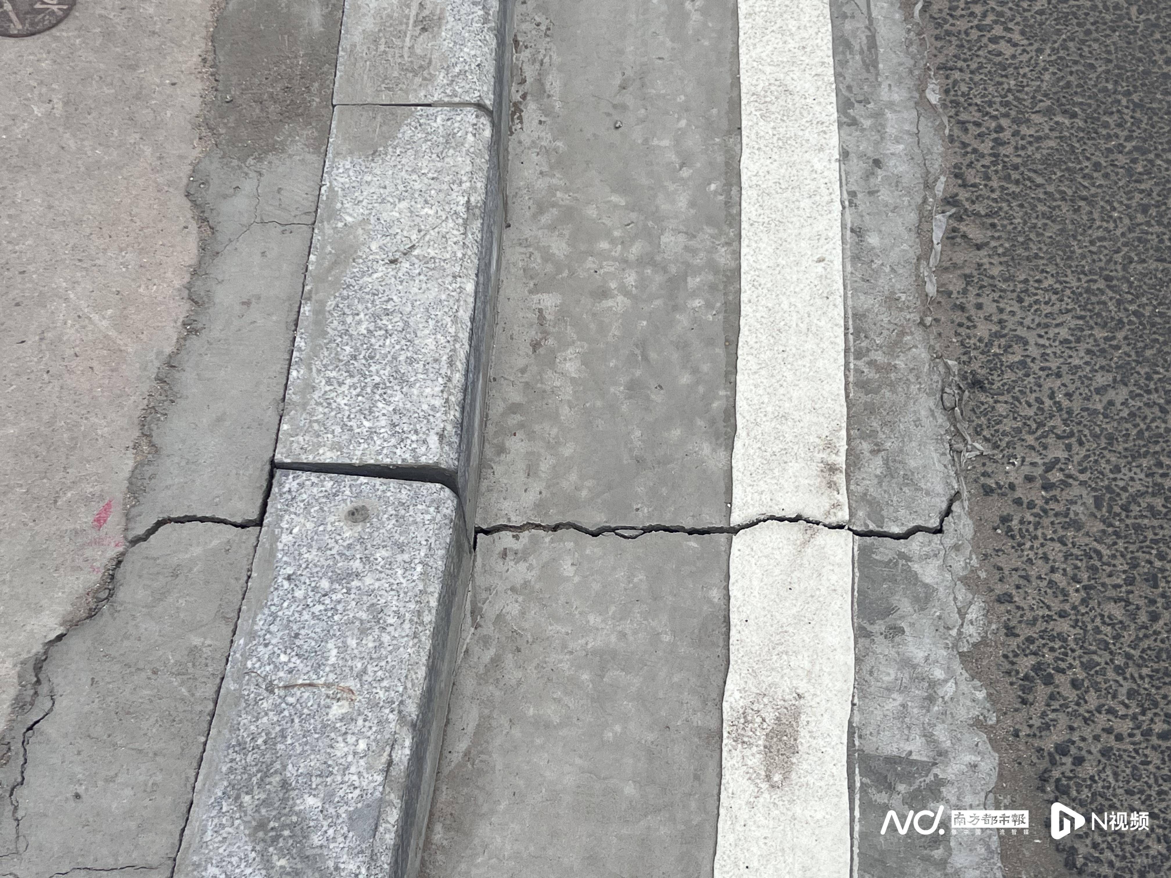 信用网怎么开户_佛山花两百万修路两百米信用网怎么开户,竣工1月现裂缝,业主方:验收合格