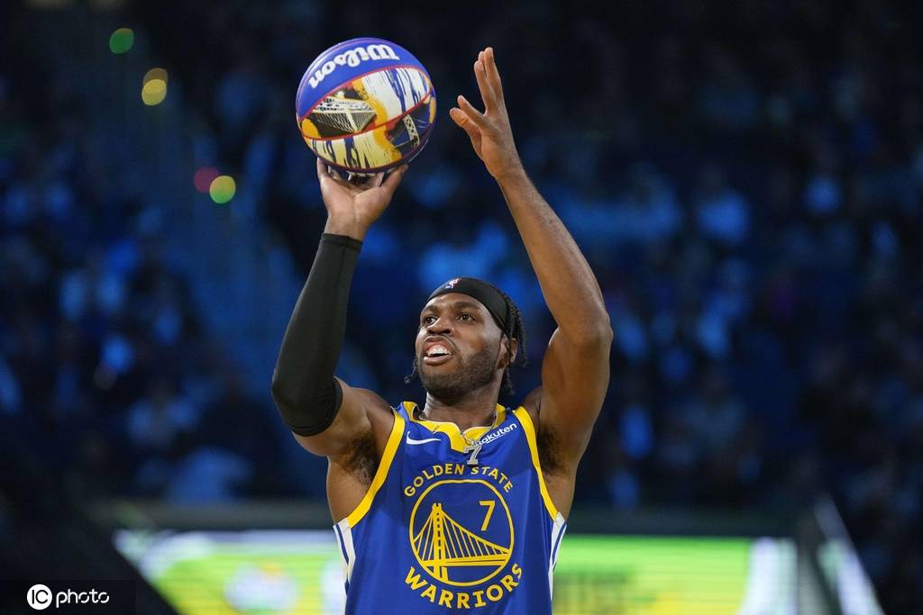 皇冠abcd类型盘_全明星三分大赛:希罗1分险胜捧杯 利拉德错失三冠王