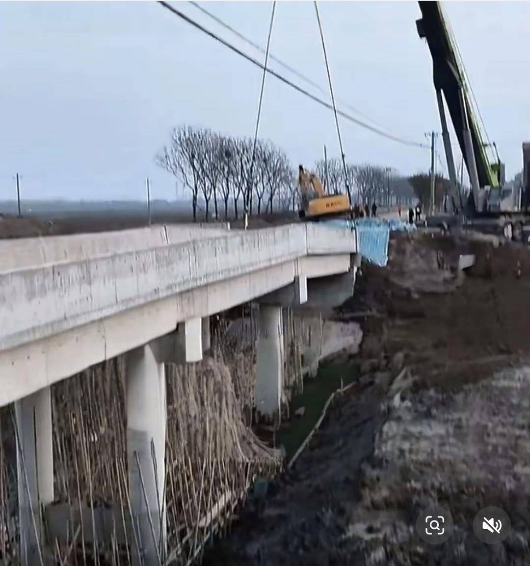 网上买球怎么买_湖北荆州一大桥“刚通车就歪了”网上买球怎么买,当地通报:桥台出现沉降,正抓紧整改施工