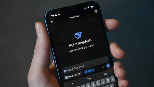 皇冠登3代理注册_业内专家警告:DeepSeek显示出西方对中国的认知“极其有限”