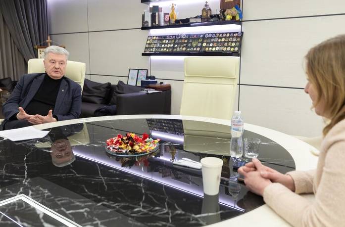 世界杯代理抽水_乌前总统波罗申科:乌克兰大选时间定了世界杯代理抽水,今年10月26日