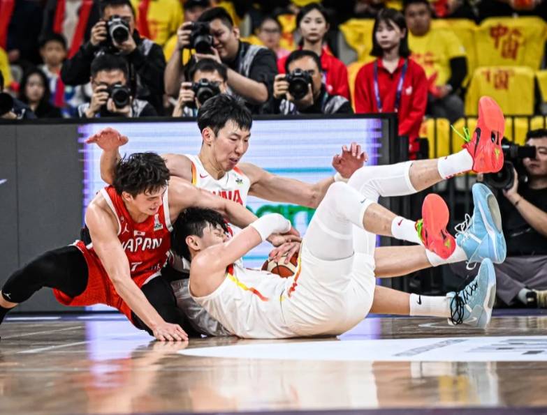 皇冠登3代理申请_42分大胜皇冠登3代理申请!亚预赛中国男篮复仇日本 赵睿16+8+5