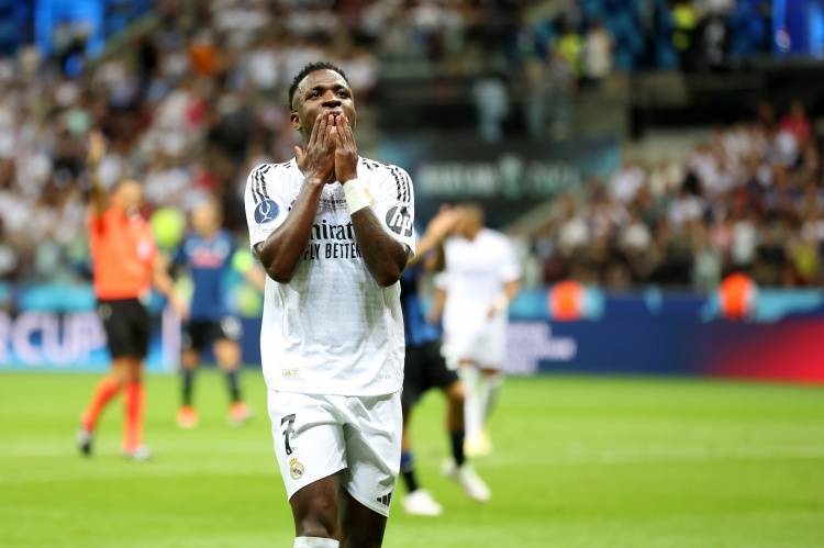 皇冠足球平台代理_晋升队长皇冠足球平台代理!24岁229天的维尼修斯将首次担任皇马的场上队长