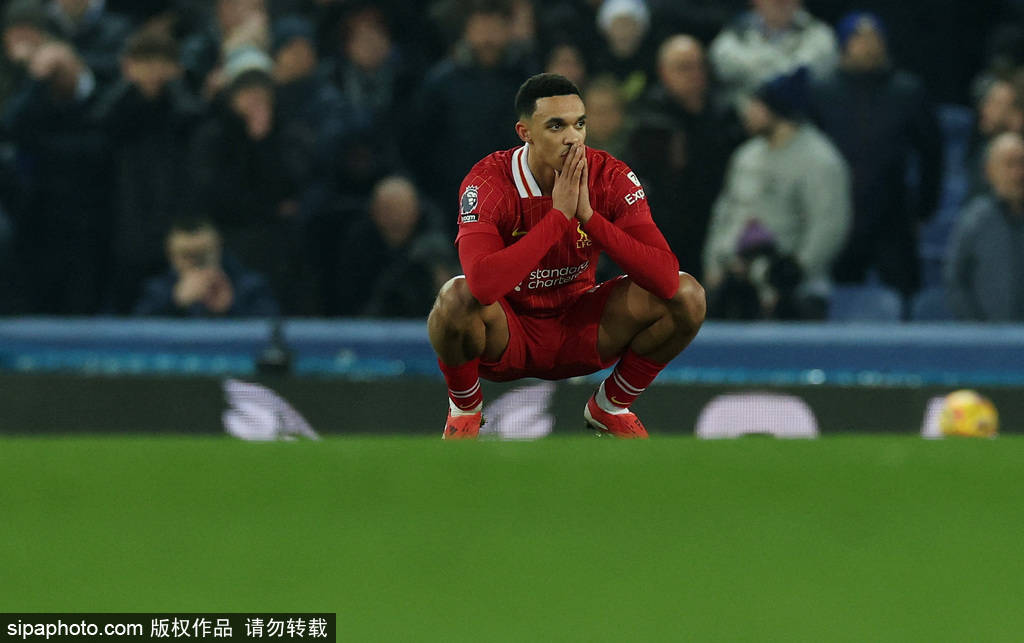 信用盘皇冠申请注册_深度:利物浦已夺冠信用盘皇冠申请注册?一线队10人或出走 春秋霸主暴毙就在今夏?