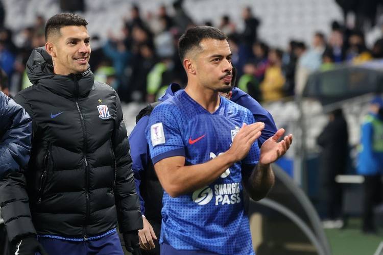 皇冠信用網代理_媒体人：李可是今晚申花一大发现 刘诚宇已充分融进亚冠比赛节奏