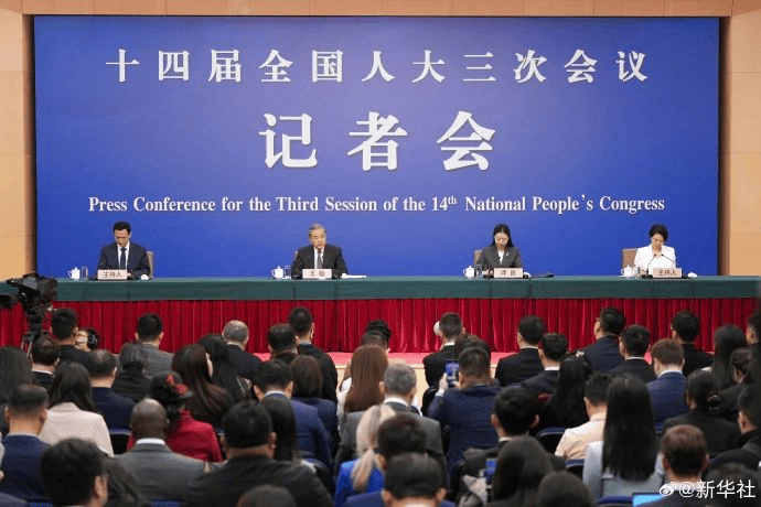 怎么申请皇冠信用盘代理_针对关税战、贸易战怎么申请皇冠信用盘代理，王毅对美国发出五问，回应美国“得不到就毁掉”的行为