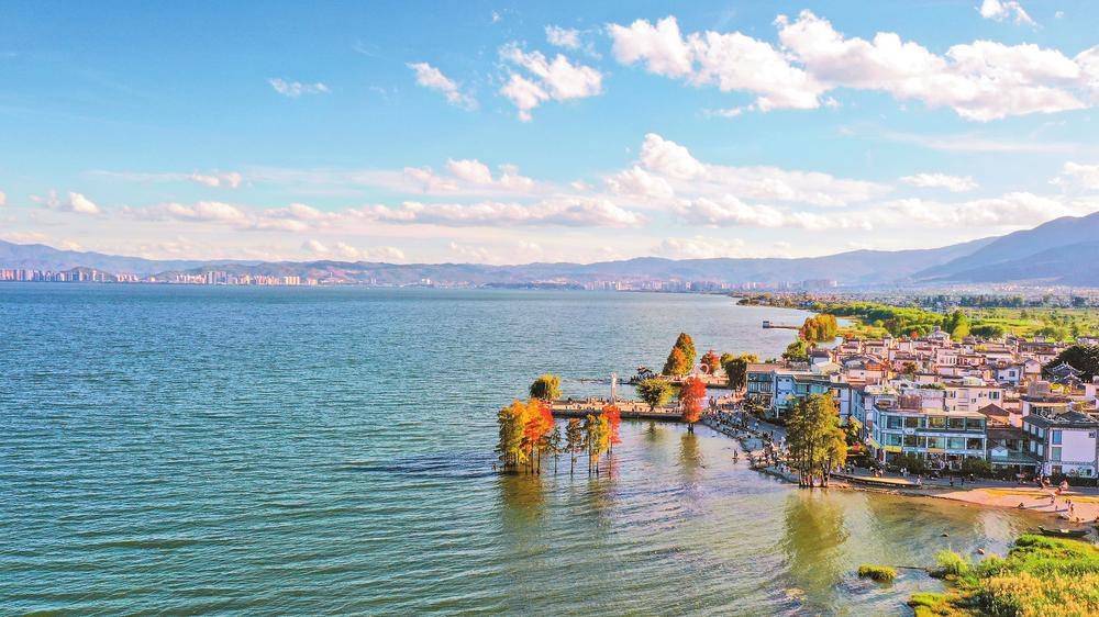 皇冠信用網代理平台
_全国人大代表、云南省大理州州长陈真永:让“有风的地方”火热长红