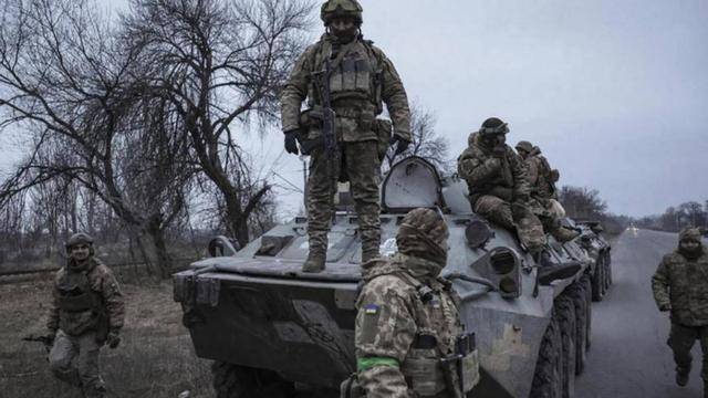 皇冠信用网登2代理_大总攻前奏！俄军火箭炮疯狂洗地皇冠信用网登2代理，关键时刻，乌方狂呼欧盟电话