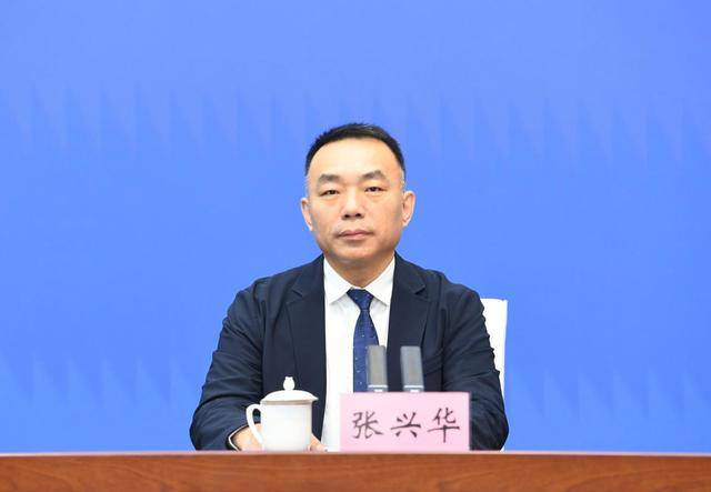 皇冠信用网怎么申请
_西安市应急管理局:为2000户以上的大社区逐步投放应急救援胶囊