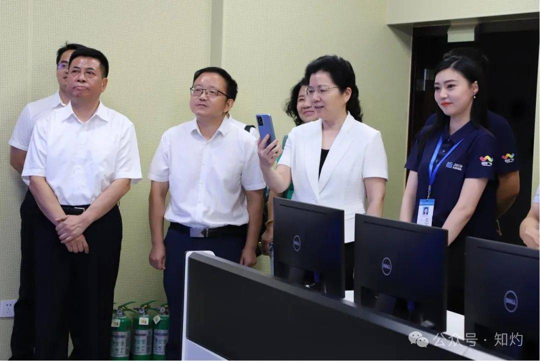 皇冠信用网代理注册
_徐州市女“常委”李淑侠“官宣”落马皇冠信用网代理注册
,知情人士曝其被带走细节……