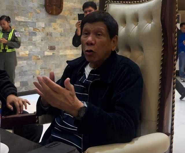 皇冠信用网如何注册
_突遭大难后皇冠信用网如何注册
,杜特尔特有点吃不消,戴上氧气罩,面临生命危险?