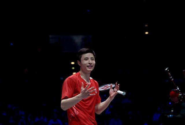 皇冠信用网去哪里弄
_全英羽毛球公开赛:石宇奇淘汰李诗沣晋级男单决赛