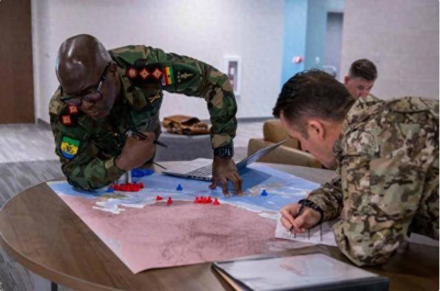 如何代理皇冠信用
_岛内发现如何代理皇冠信用
,解放军集结阶段不见美军踪影?美军三把手早已说了实话