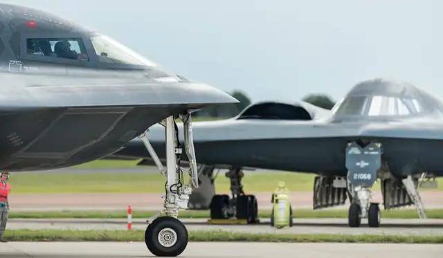 皇冠信用出租
_空军副司令:轰-20很快了!网友:歼-36都来了皇冠信用出租
,轰-20还要多久?