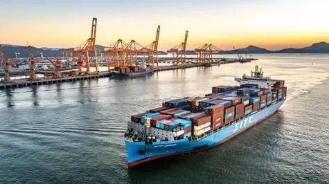 皇冠信用網开号_好好想想你站哪边!李嘉诚妥协了皇冠信用網开号,43个港口卖给美国,官方罕见发声怒批