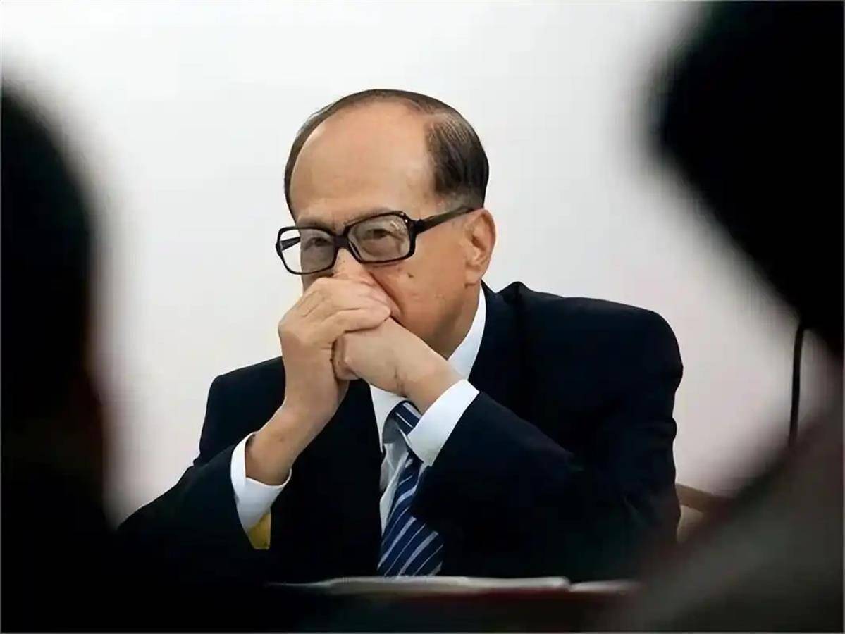 体育皇冠信用网_极目政情|李家超就李嘉诚卖港口表态体育皇冠信用网,有三点看法