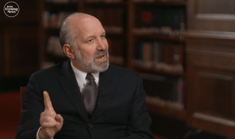 皇冠信用网开户_美商务部长又演上了:卖给中国芯片的企业和国家皇冠信用网开户,出卖灵魂