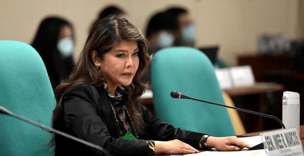 皇冠信用網登2
_杜特尔特被捕引民愤皇冠信用網登2
,南部菲军突然倒戈,小马科斯没想到,亲姐也要“大义灭亲”!