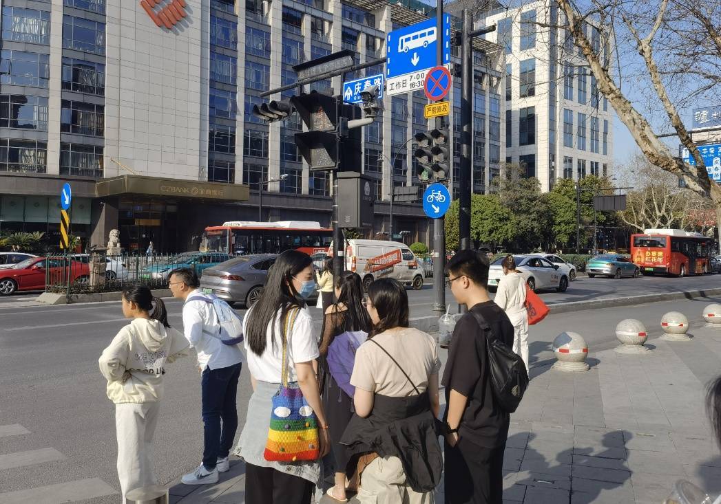 信用平台出租
_暴降25℃信用平台出租
!刚刚确认:杭州大反转!从这天开始......