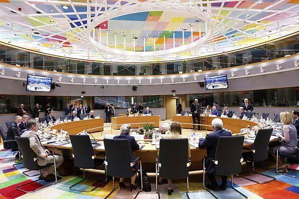 皇冠信用网最新地址
_法国、意大利、西班牙都拒绝皇冠信用网最新地址
了