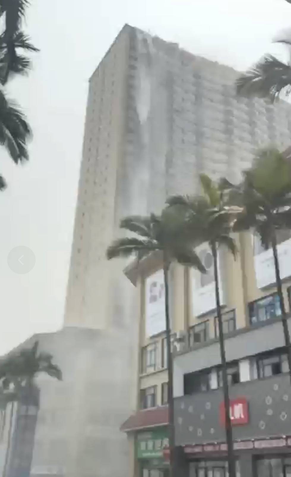 皇冠信用网庄家
_缅甸突发7.9级地震!云南瑞丽居民:市中心高楼掉砖石皇冠信用网庄家
,楼顶水像瀑布倾泻