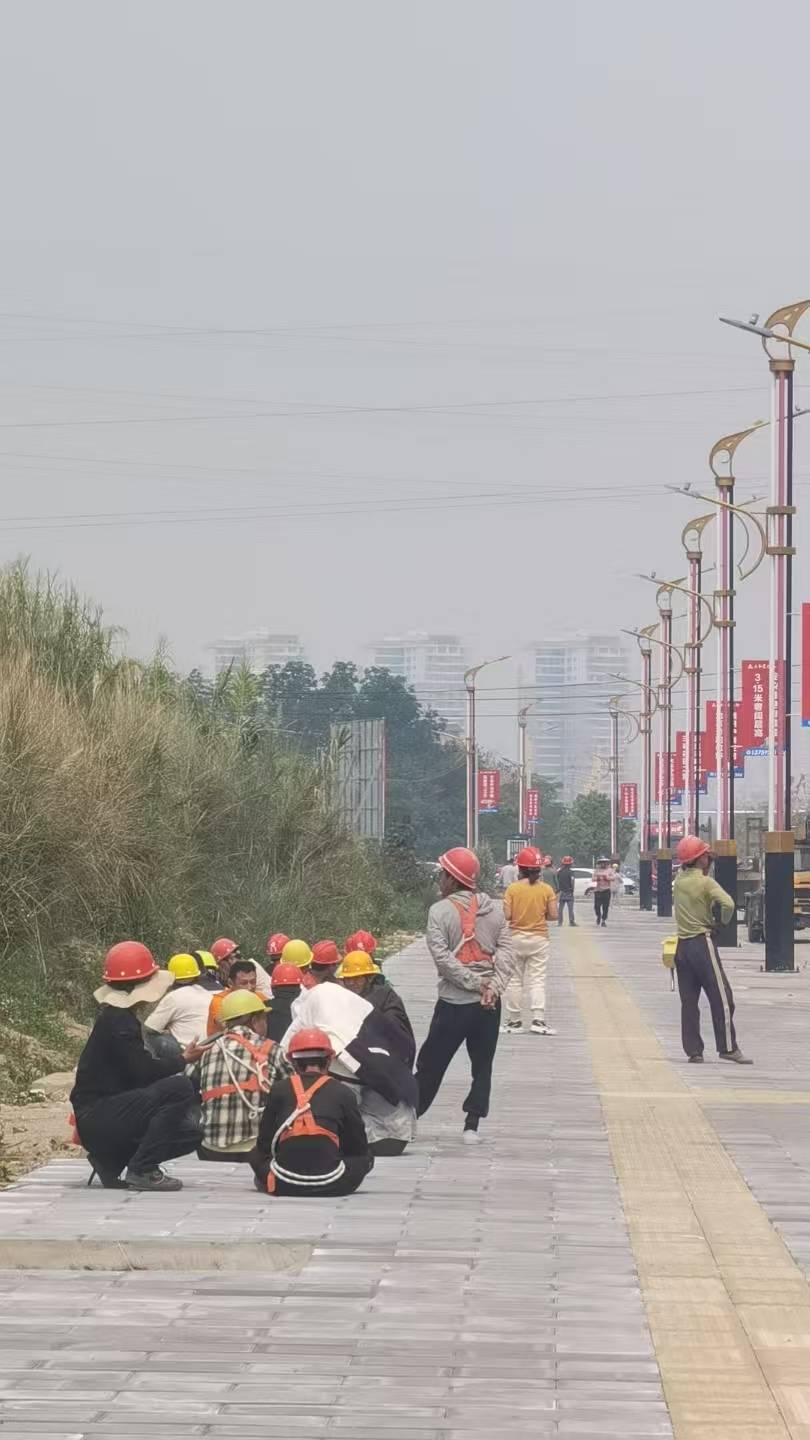 皇冠信用网庄家
_缅甸突发7.9级地震!云南瑞丽居民:市中心高楼掉砖石皇冠信用网庄家
,楼顶水像瀑布倾泻