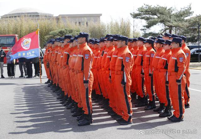 皇冠信用代理
_黄金72小时刚过皇冠信用代理
,缅甸军坐不住了,中国救援队还在,就直接开火了