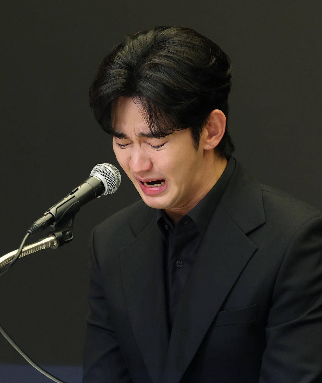 信用網如何申请
_金秀贤为何在记者会上多次喝水信用網如何申请
,网友请DeepSeek解读