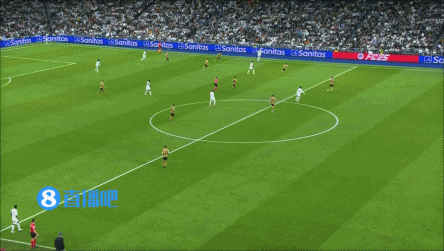 皇冠信用哪里申请
_90分钟战报-皇马3-4皇社总分4-4 维尼修斯两助攻+失单刀