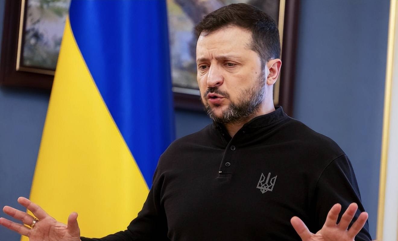 皇冠信用出租代理
_乌克兰又被炸红了!被逼无奈的泽连斯基皇冠信用出租代理
,向西方提出了一个要求