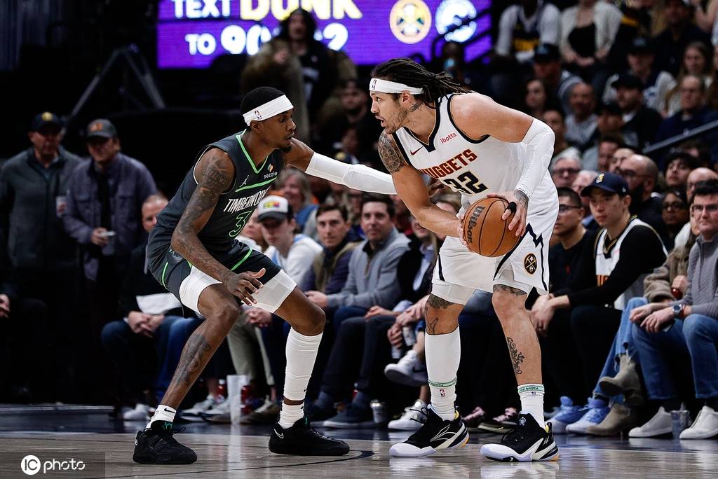 皇冠信用网登3代理
_成交皇冠信用网登3代理
!泰勒放弃上诉 15亿美元出售森林狼+山猫100%所有权