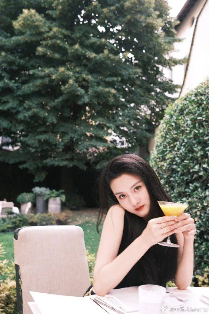 皇冠信用网怎么申请_电影《热烈》重映皇冠信用网怎么申请，女演员宋祖儿戏份未删减冲上热搜