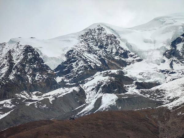 皇冠信用網代理
_勒多曼因峰因驴友走失而封山?当地:不清楚是否有人走失皇冠信用網代理
,封山是为防火