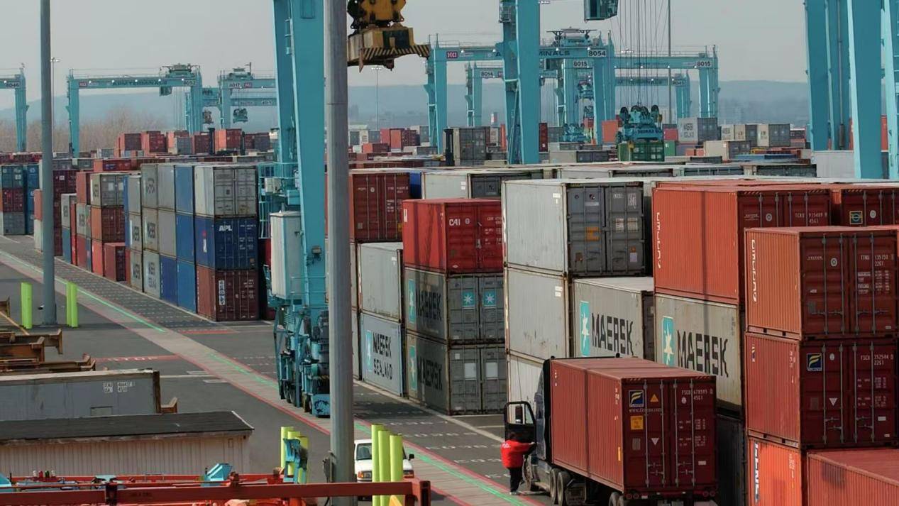 皇冠信用登2代理
_一觉醒来皇冠信用登2代理
,北京传出重大喜讯,终于等到中国出手了!世界一片欢呼