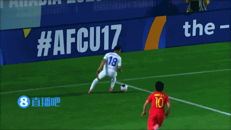 皇冠信用網账号申请
_半场-国少暂1-1乌兹别克斯坦 张城瑞补射破门依合散神扑救险