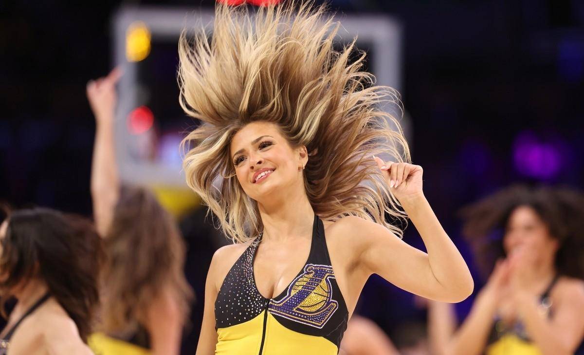 皇冠登1登2登3代理
_詹姆斯成就履历斐然!瑕不掩瑜皇冠登1登2登3代理
,历史地位仍需时间验证