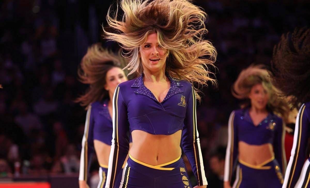 皇冠登1登2登3代理
_詹姆斯成就履历斐然!瑕不掩瑜皇冠登1登2登3代理
,历史地位仍需时间验证