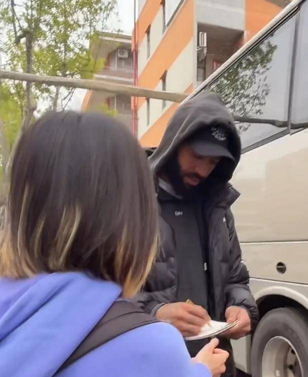 皇冠信用網在线开户
_杜锋带13人出征上海!4外援+23兄弟皇冠信用網在线开户
,贝贝获重用