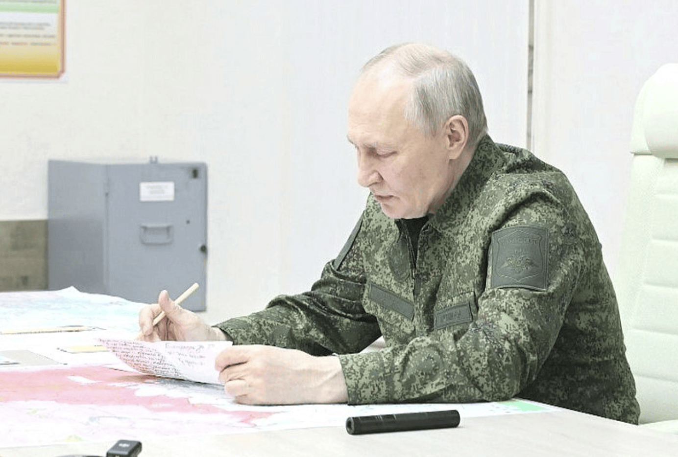 皇冠信用網网址_俄乌各自扩大战线皇冠信用網网址，伊朗不理“轰炸”威胁，特朗普外交手段“失灵”