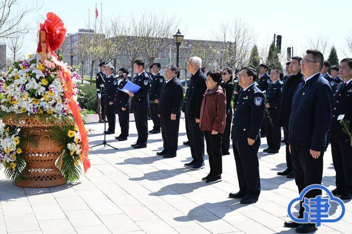 罗马尼亚乙组联赛-附加赛
_天津市公安局、天津公安警官职业学院组织开展缅怀纪念李大钊烈士活动