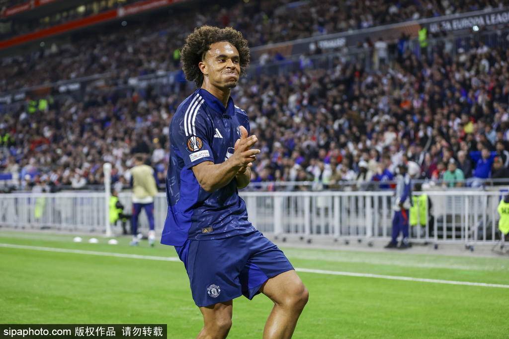 捷克联赛U19
_欧联-齐尔克泽破门奥纳纳两送礼 曼联2-2遭里昂绝平