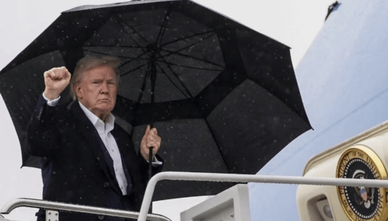 皇冠信用盘开号
_特朗普闯下大祸皇冠信用盘开号
,还没和中国分出输赢,就被抓到了一个大把柄